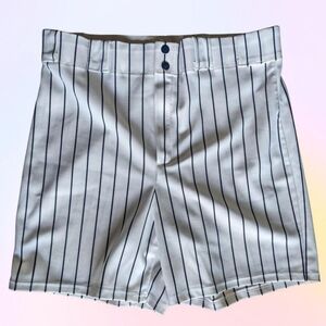 Vintage 80s style baseball shorts in white & black, size men's large